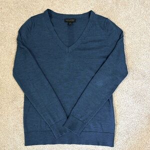 Banana Republic washable merino wool sweater